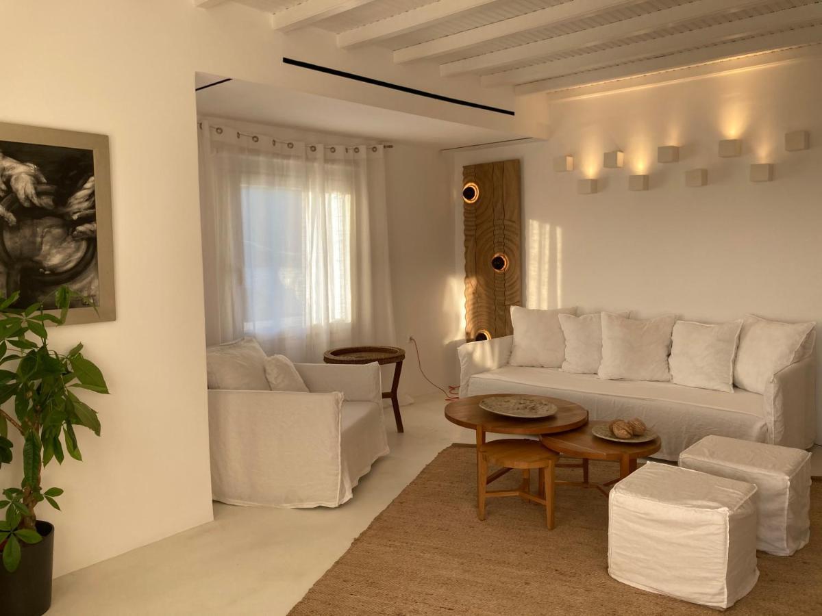 Ostraco Suites Mykonos Town Exterior photo