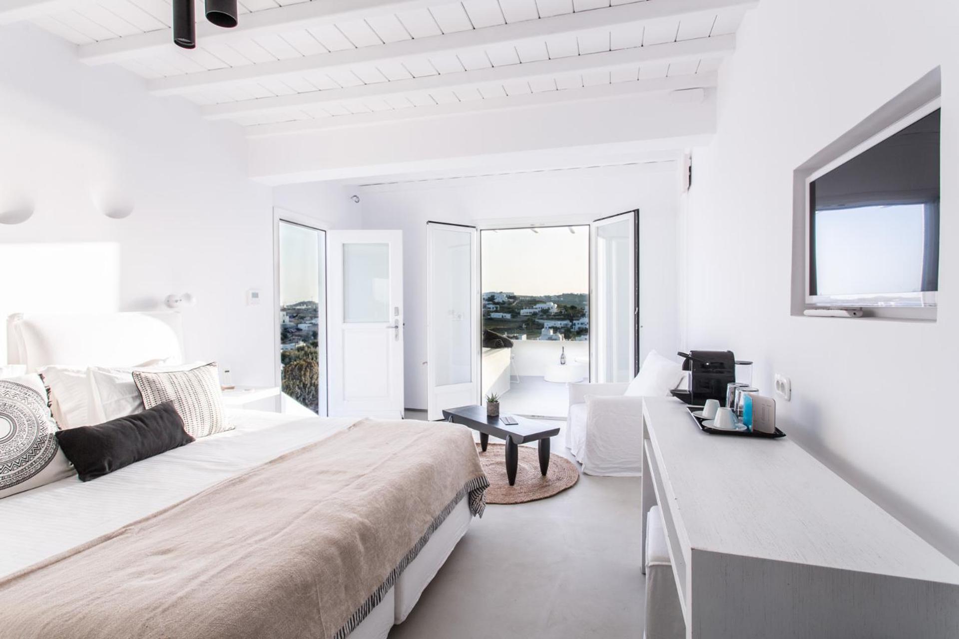 Ostraco Suites Mykonos Town Room photo